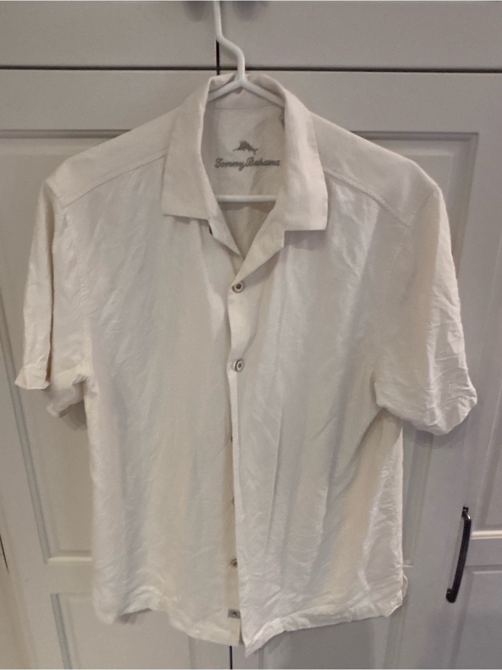 Tommy Bahama Men’s Medium 100% Silk Camp Shirt Ivory Cream Short Sleeve